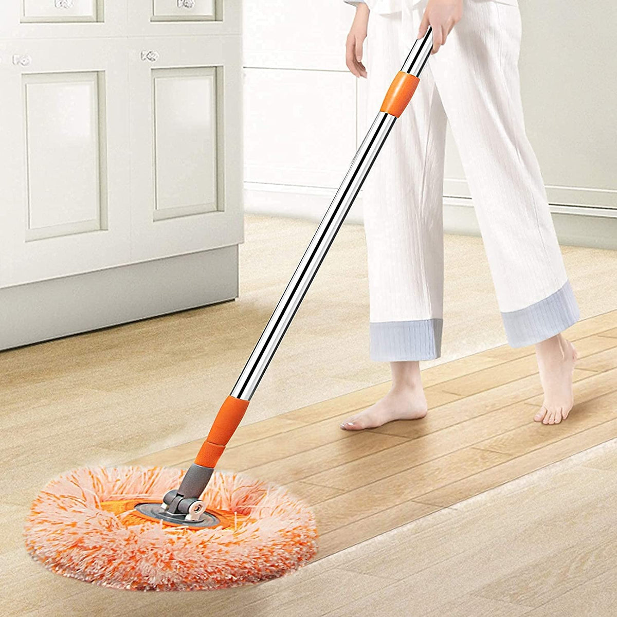 Extendable Telescopic Microfiber Mop – Adjustable & Reusable Cleaning Head